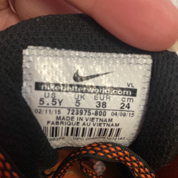 Nike Cleats - Picture 3 of 3